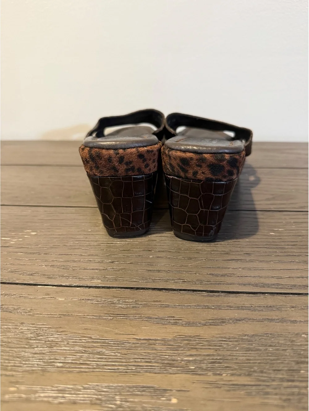 Donald J Pliner Brown Wedge Sandals Size 6